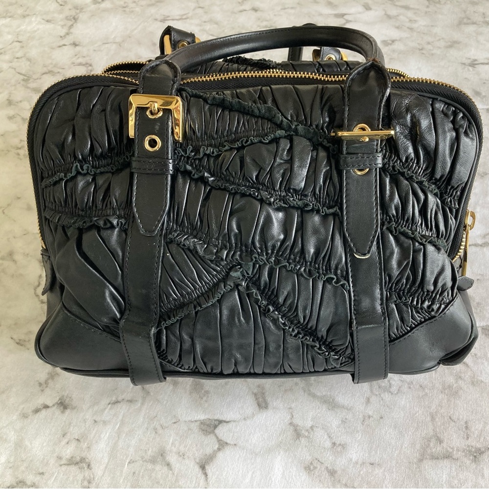 Burberry black gold buckle hardware leather bag - Picture 14 of 16